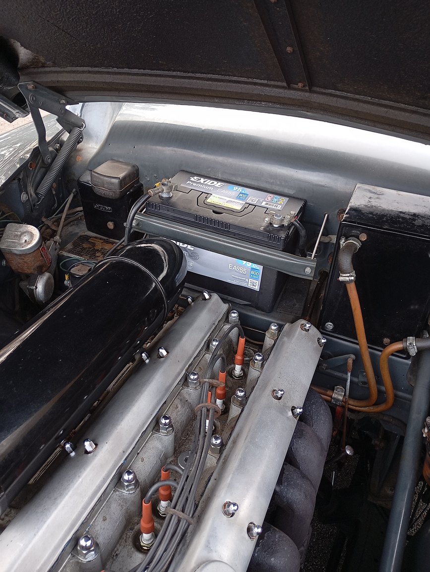 Image of 1954 Jaguar Mark VII mechanics