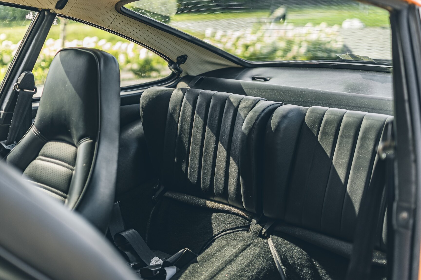 Innenraumfoto von Porsche 911 Carrera (21)