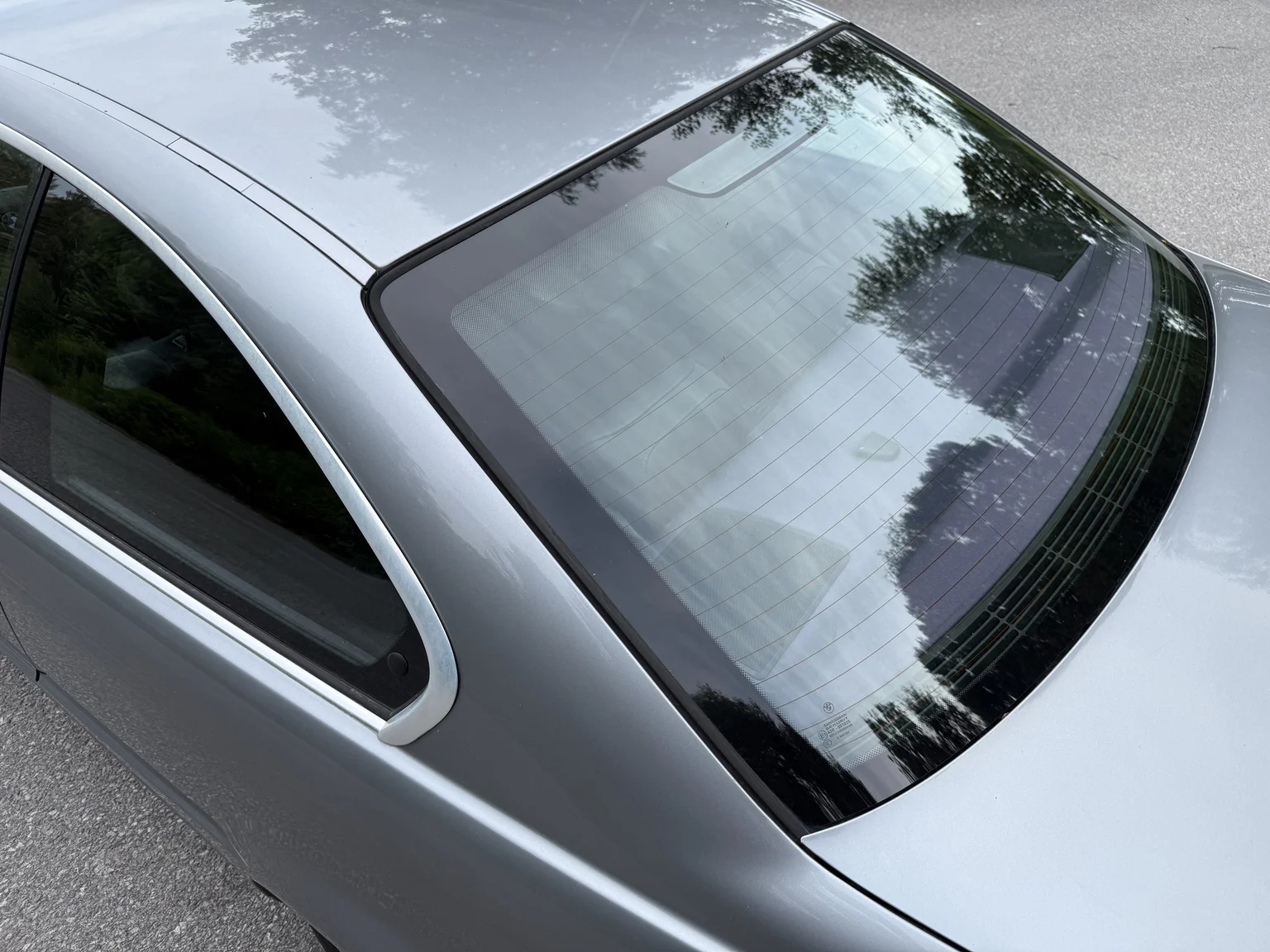 Exteriörbild på 2005 BMW 320Ci (43)