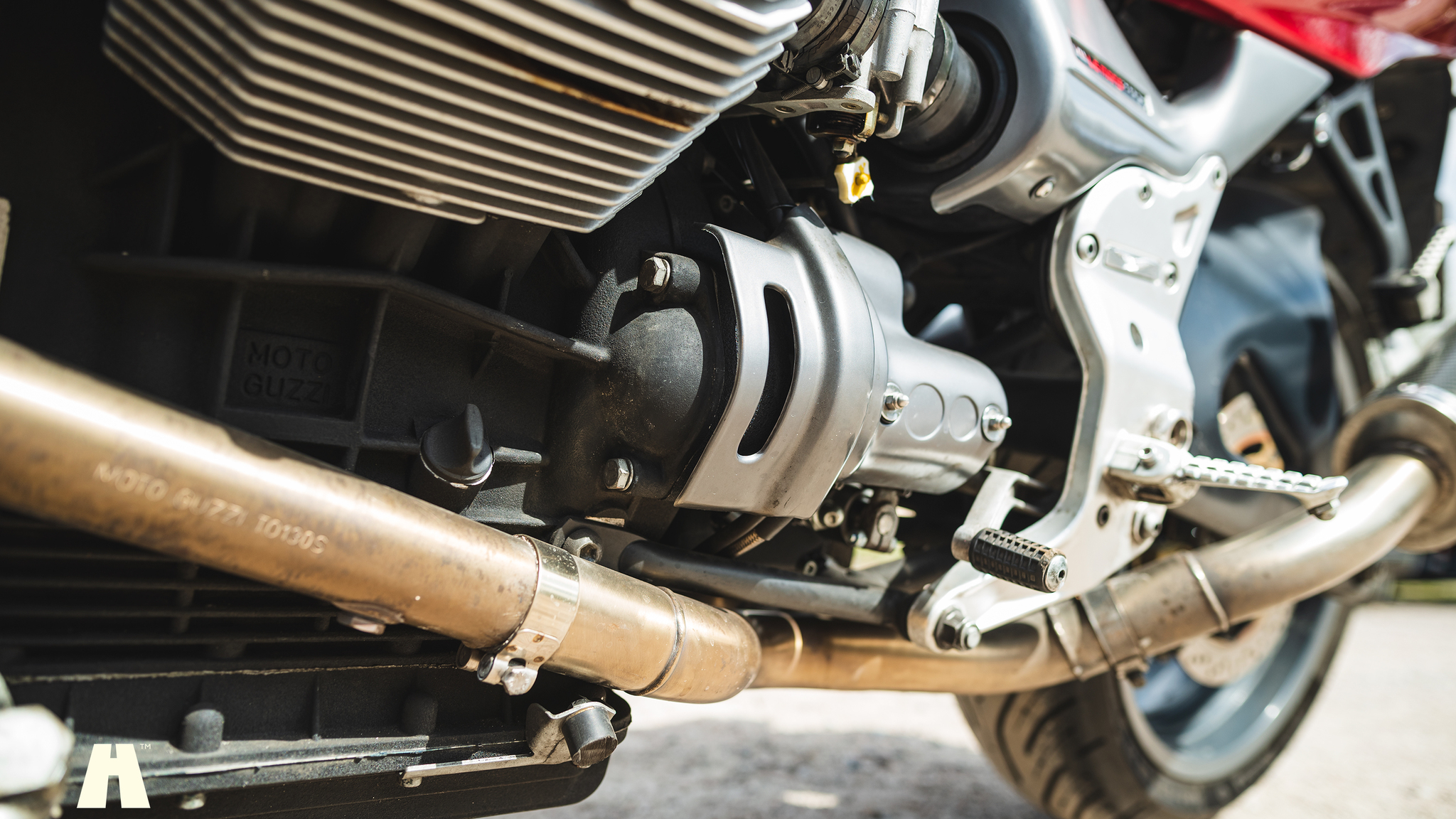 Image of 2002 Moto Guzzi V11 Le Mans mechanics (39)