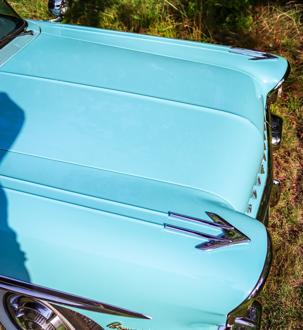 Exterior image of 1958 Pontiac Bonneville