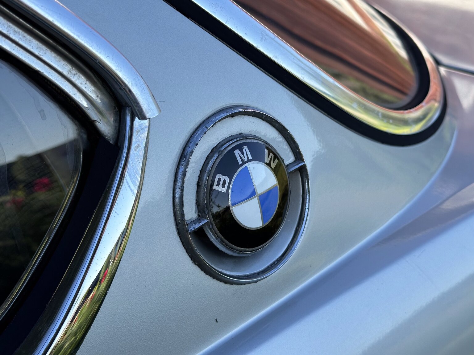 Exteriörbild på 1968 BMW 2000 CS