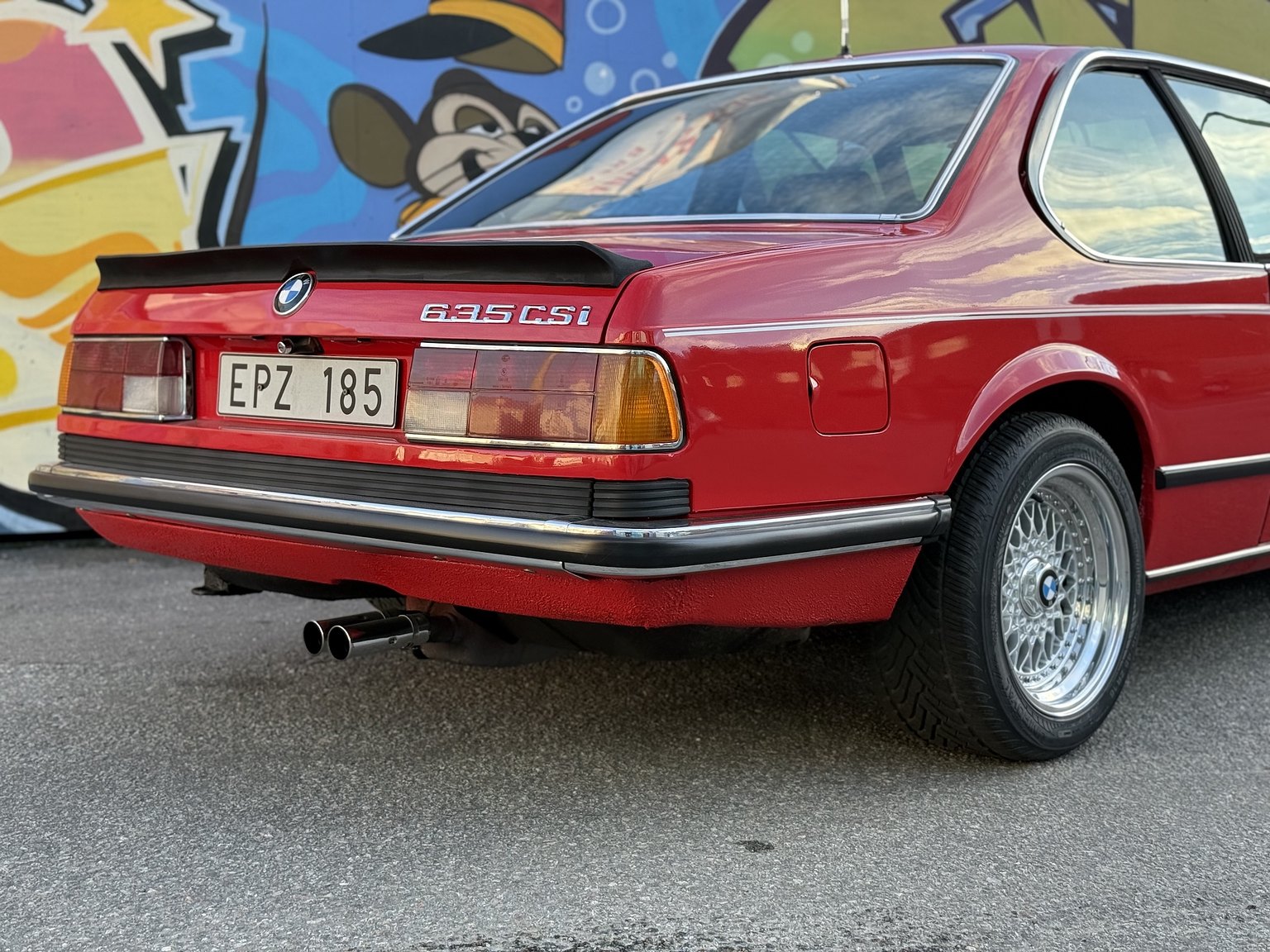Exteriörbild på 1984 BMW 635CSi
