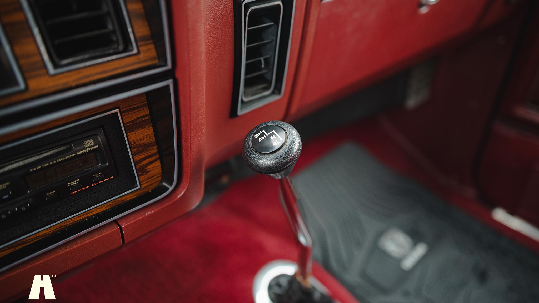 Interior image of 1986 Dodge Ramcharger