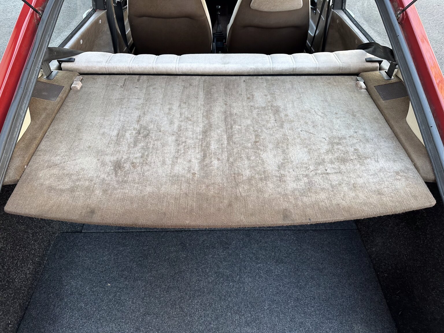 Interiörbild 1984 Saab 900 GL