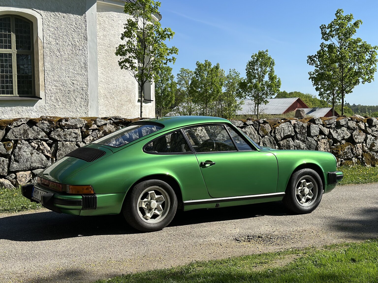 Aussenfoto 1975 Porsche 911