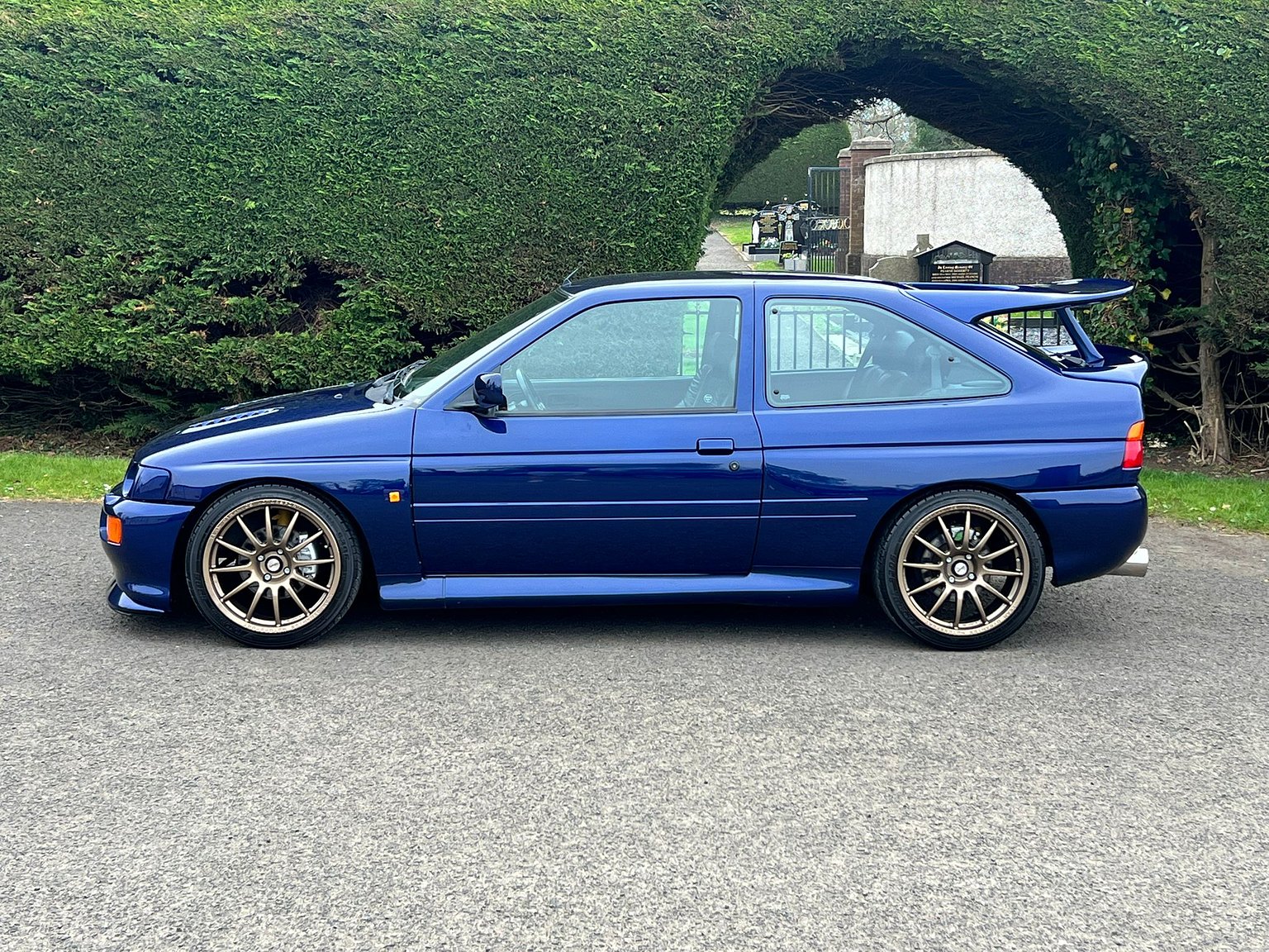 Exteriörbild på 1993 Ford Escort RS Cosworth "Big Turbo"