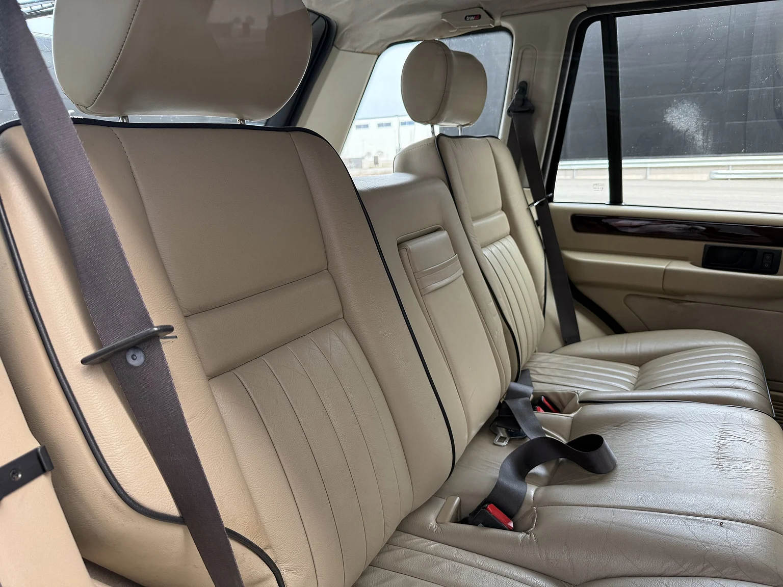 Innenraumfoto von 1998 Land Rover Range Rover P38 (20)