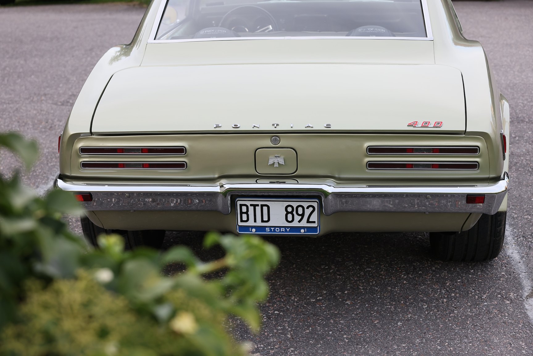Exterior image of 1968 Pontiac Firebird 400 Ram Air