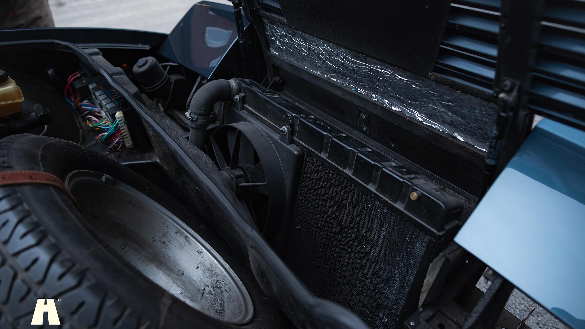 Image of 1985 Ferrari Mondial Quattrovalvole Design by Pininfarina (26) mechanics