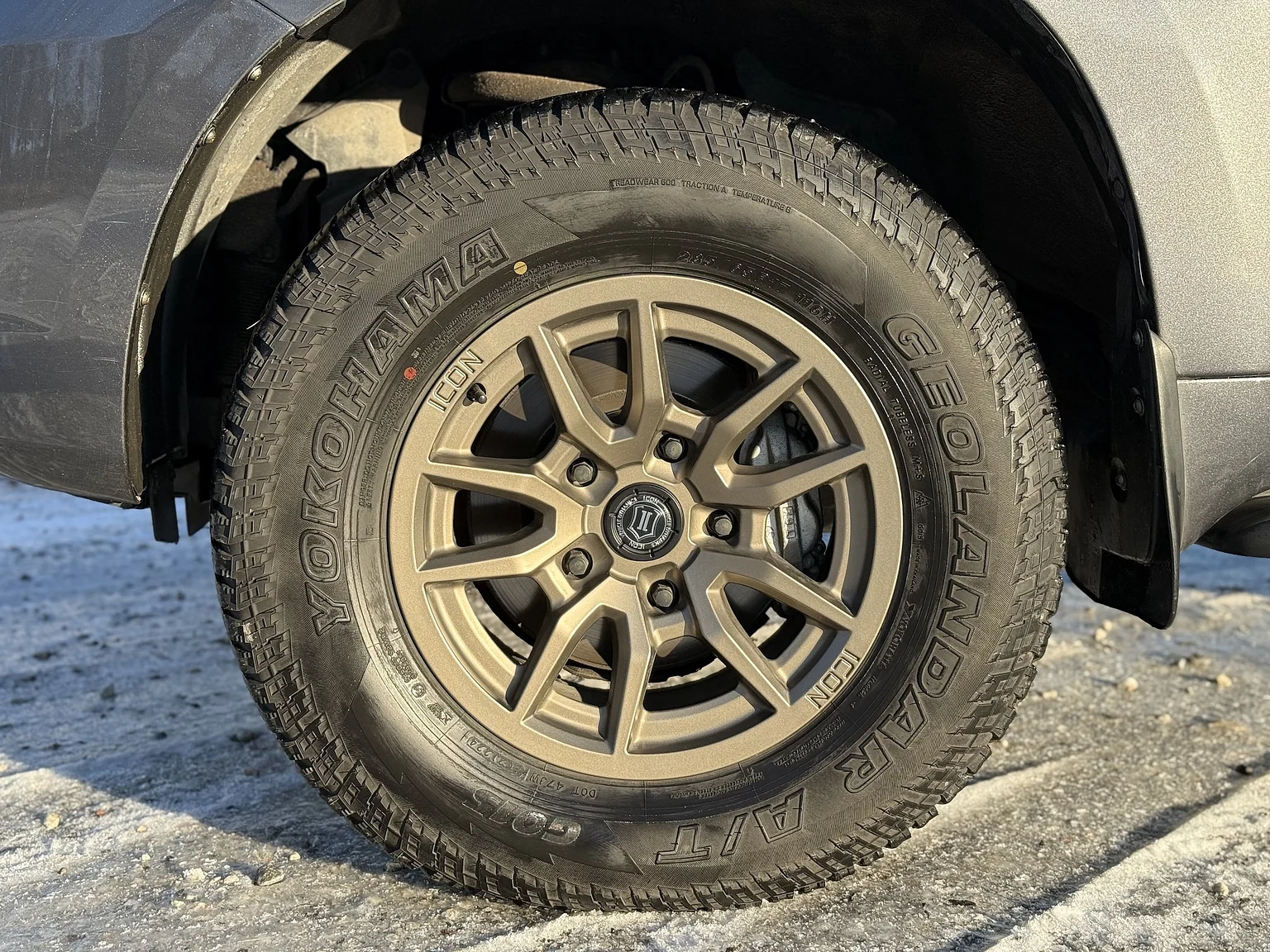 Aussenfoto 2008 Toyota Land Cruiser 200 Series 4.5 V8 (31)