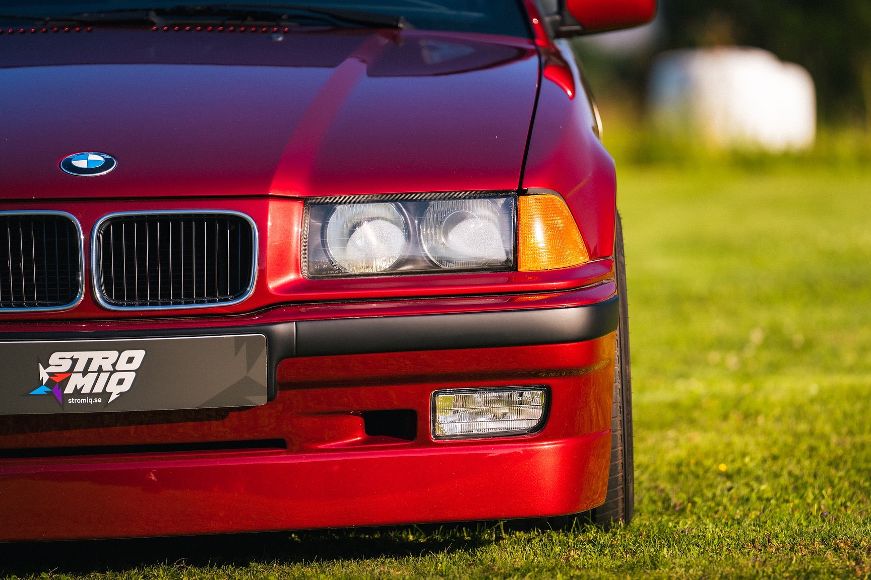 Exteriörbild på 1992 BMW 325i Coupé "No Reserve Auction"