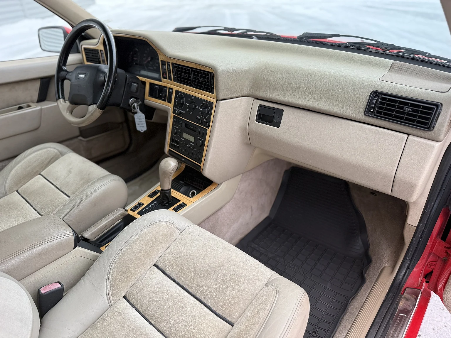 Innenraumfoto von 1996 Volvo 850R (41)