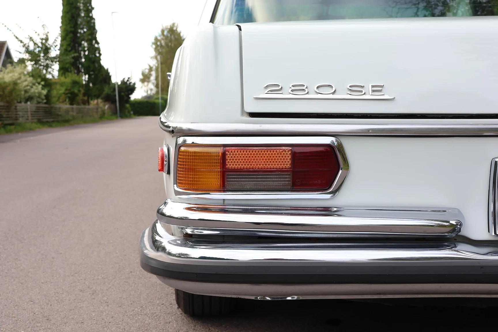 Aussenfoto 1972 Mercedes-Benz 280 SE 4.5  (21)