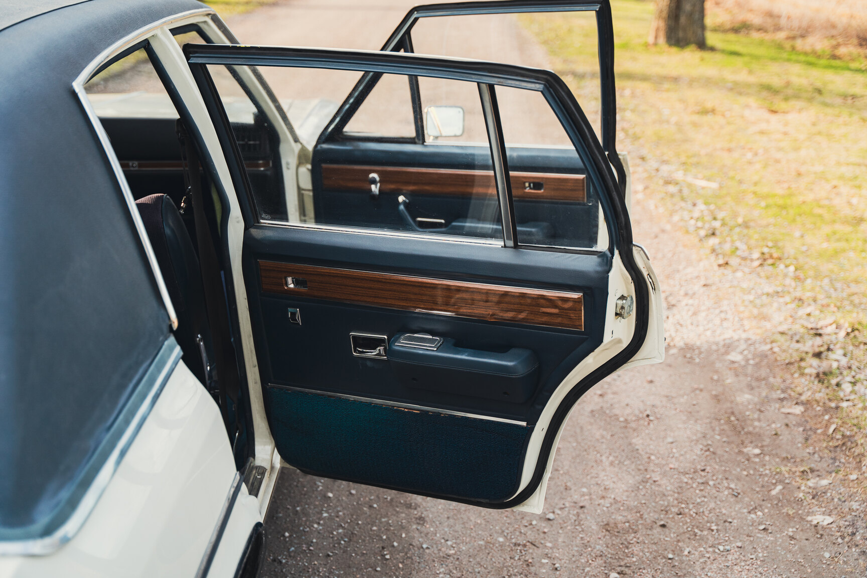 Innenraumfoto von 1973 Opel Diplomat V8