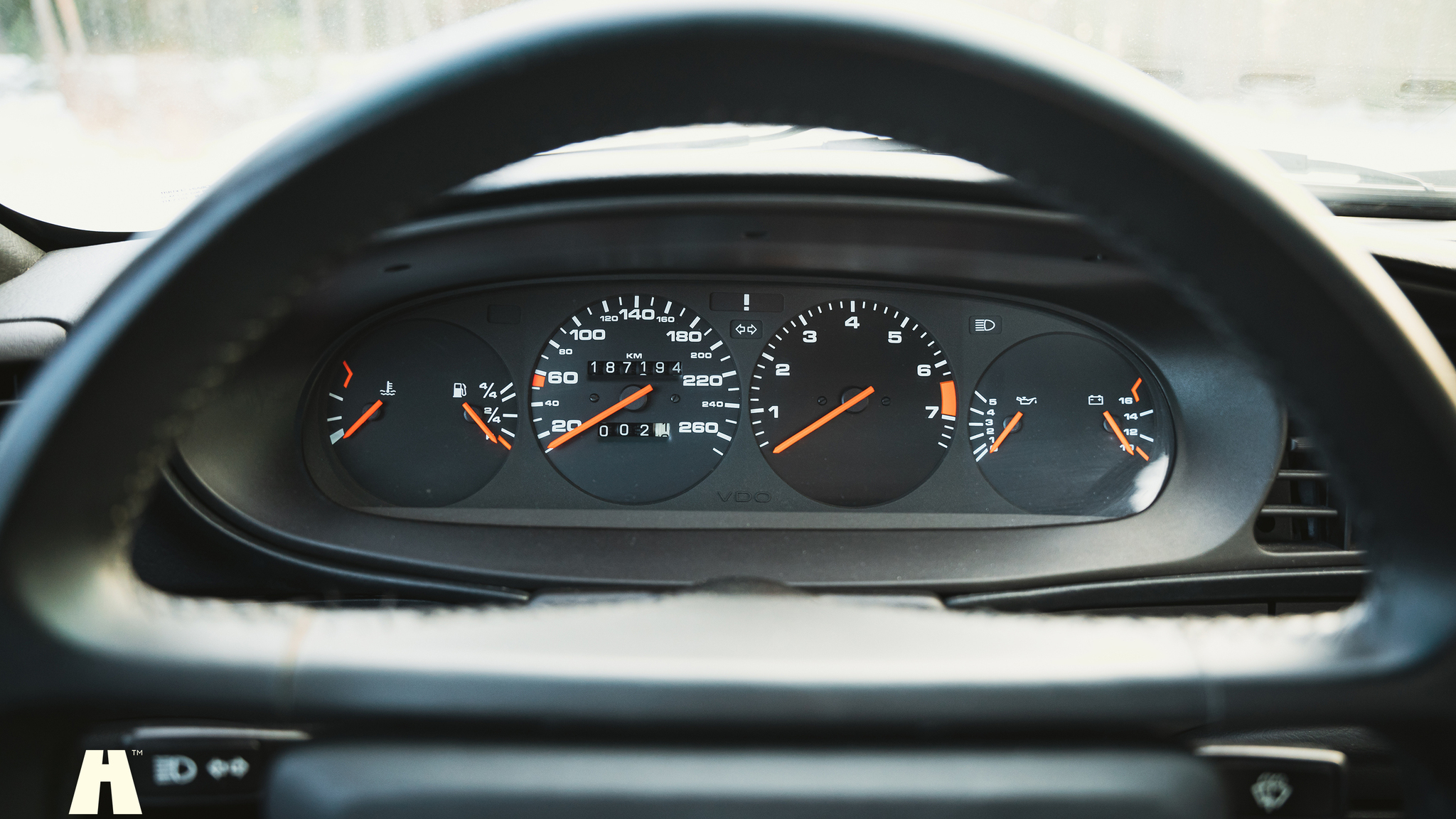 Innenraumfoto von 1990 Porsche 944 S2 (28)