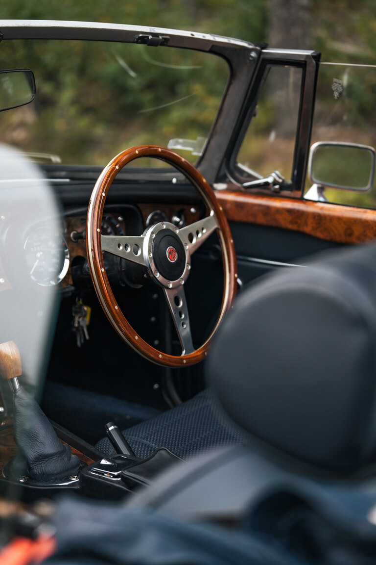 Interiörbild 1973 MG MGB Roadster (3)