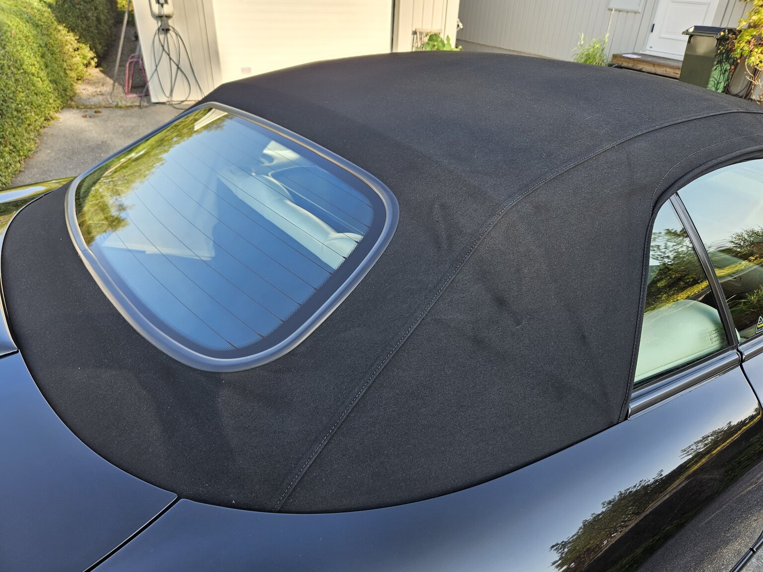 Exteriörbild på 1998 Jaguar XK8 Cabriolet