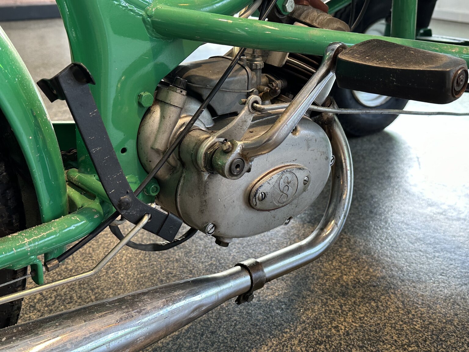 1970 Cresent 1189 flakmoped, Mekanik