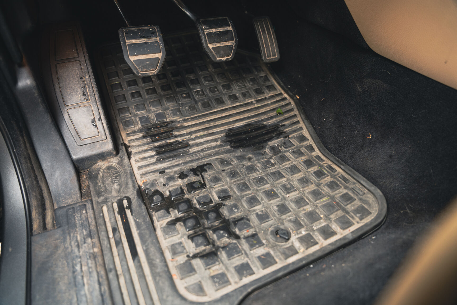 Innenraumfoto von 2008 Land Rover Discovery TDV6 SE (44)