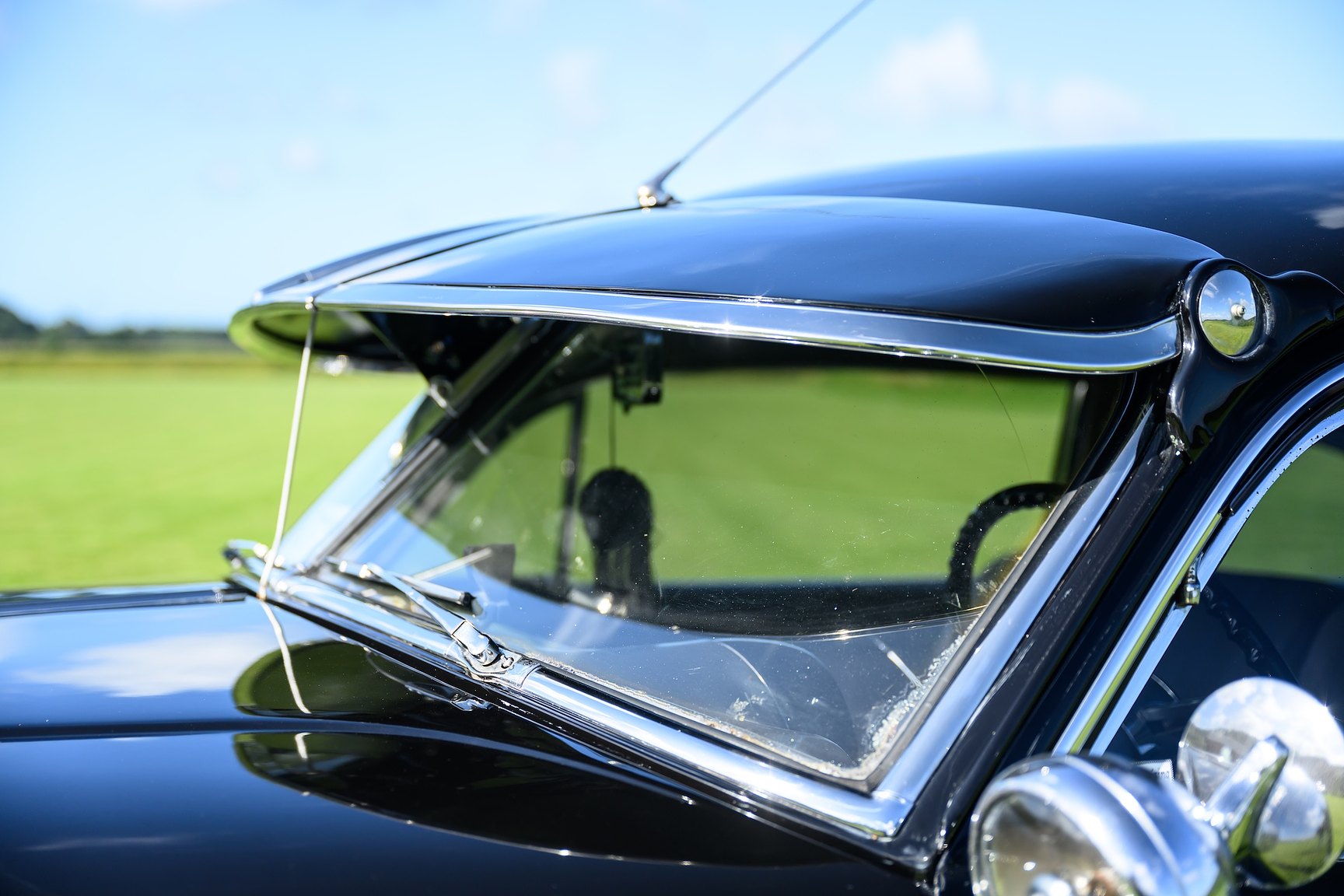 Exterior image of 1949 Buick Eight Roadmaster