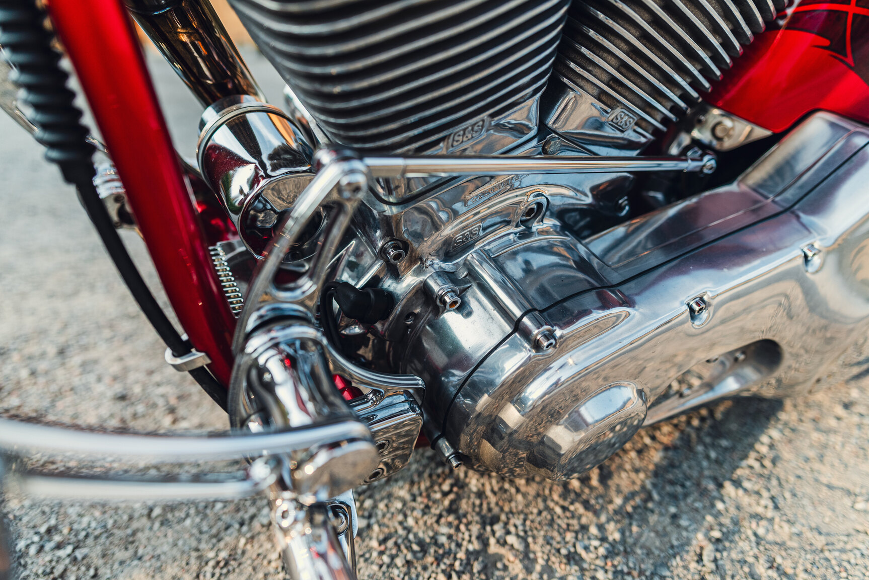 Image of 2001 Unique Custom Cycles Red Inferno mechanics