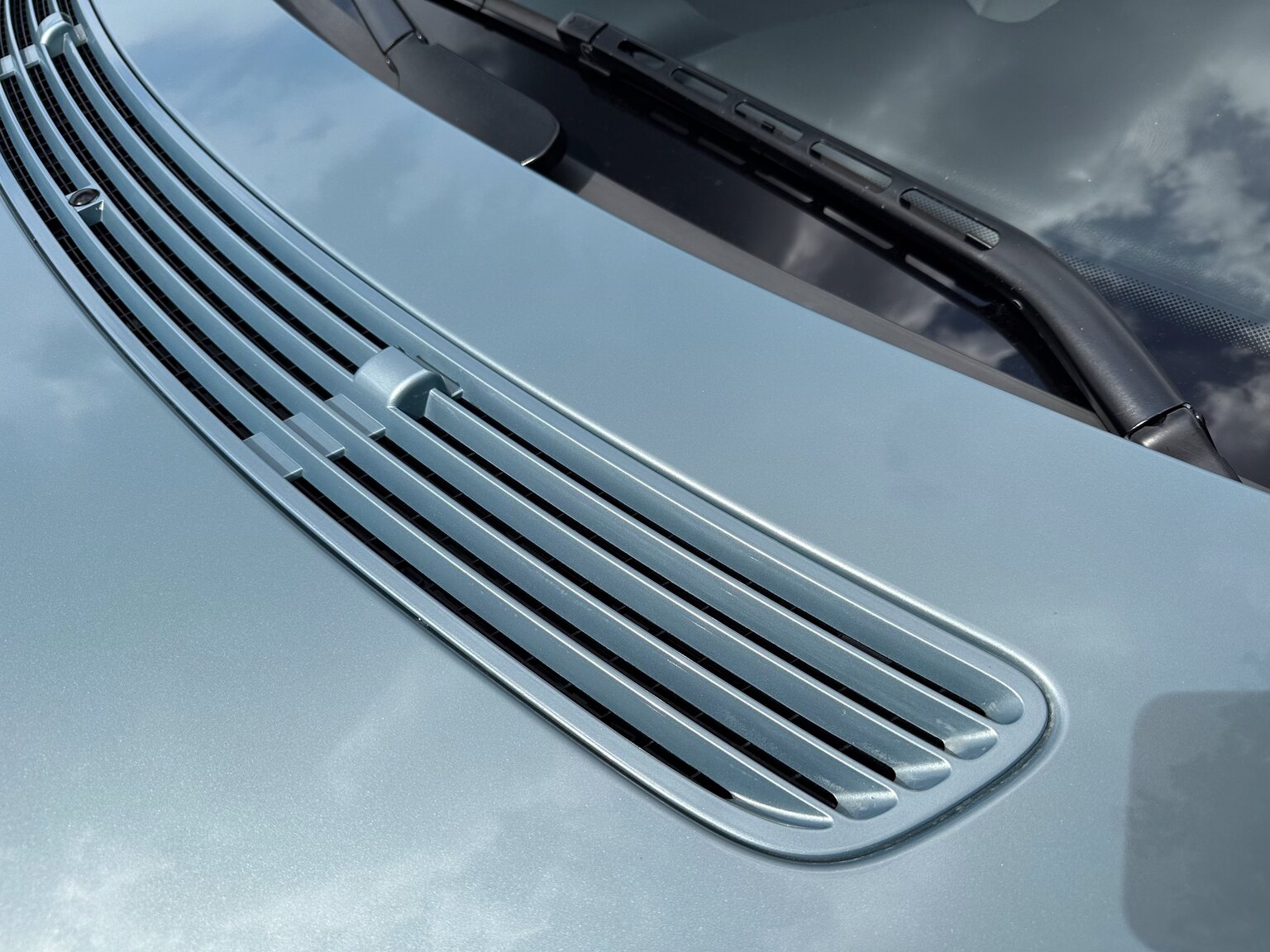 Exteriörbild på 2003 Mercedes CLK 500