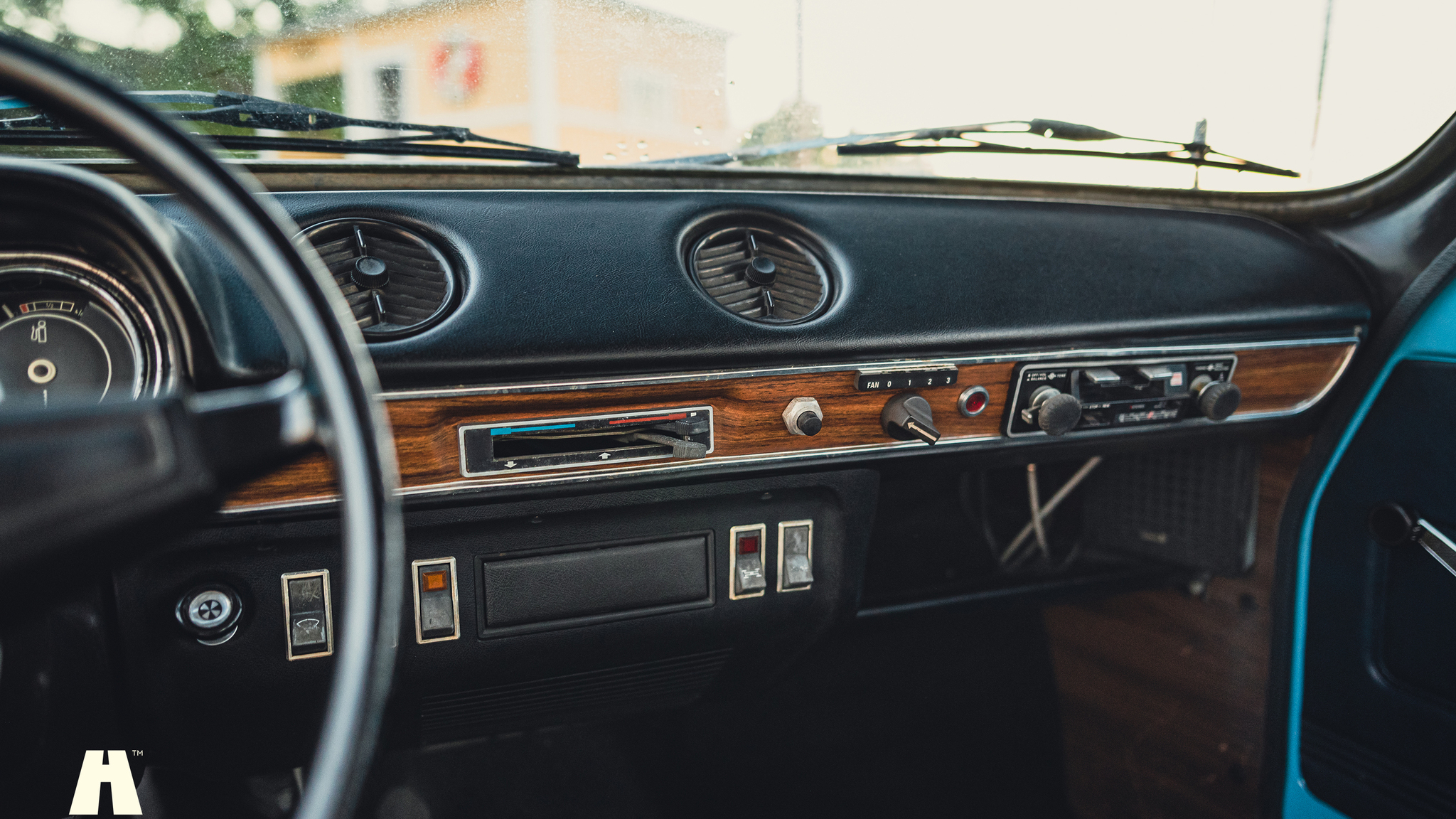 Innenraumfoto von 1974 Ford Escort MK1