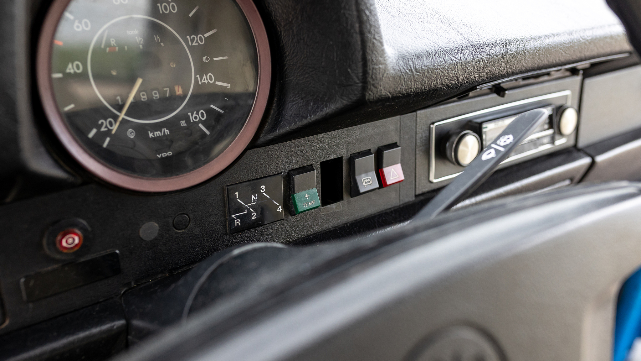 Interior image of 1973 Volkswagen Beetle 1303S 1600 (13)