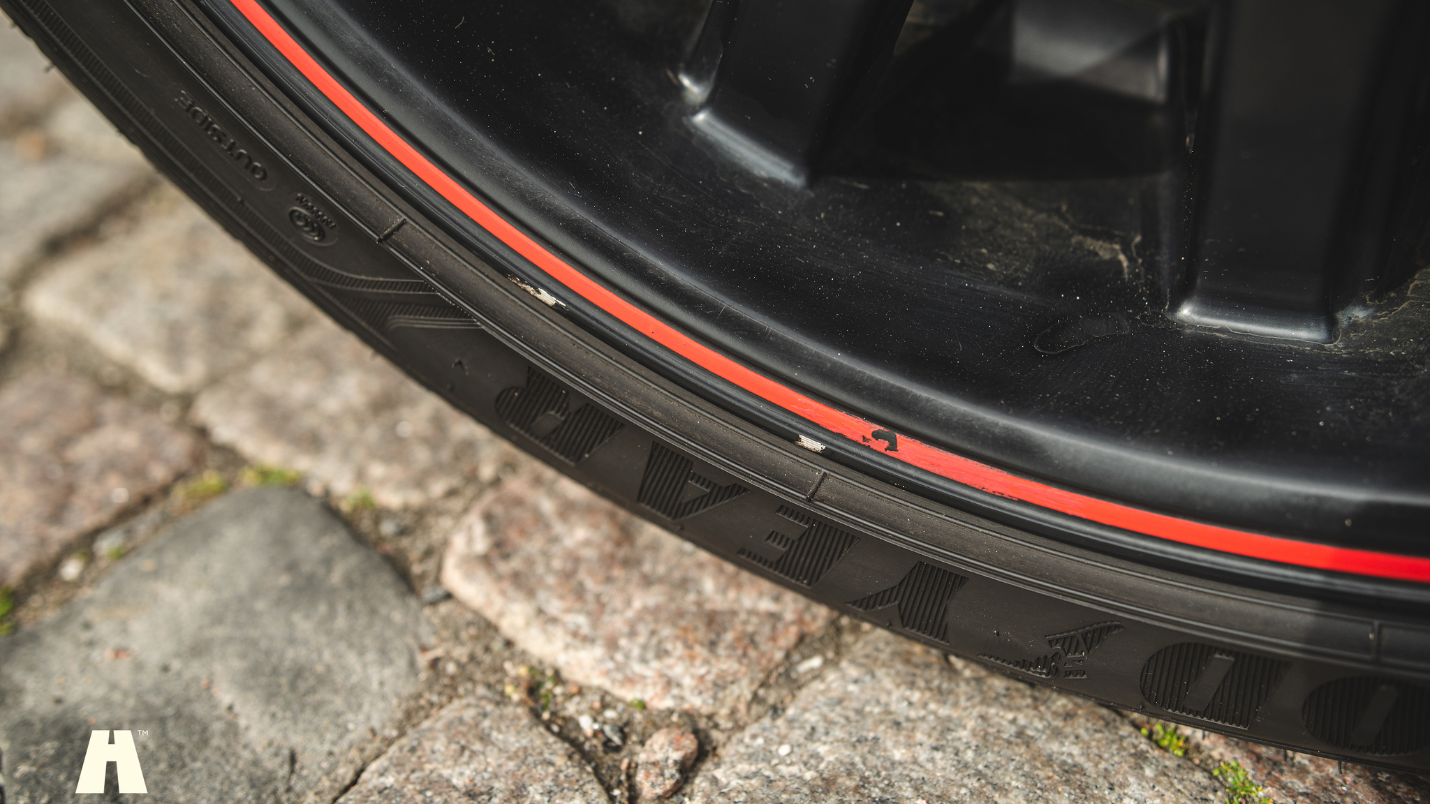 Exterior image of 2010 Ford Mustang GT 