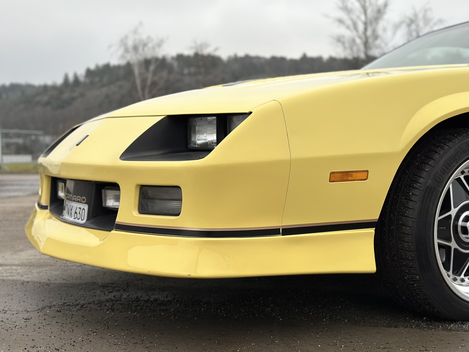 Exterior image of 1987 Chevrolet Camaro Z28