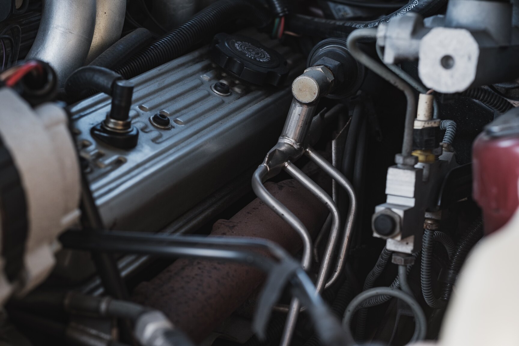 Image of 1988 Chevrolet Camaro Z28 Iroc-Z Convertible mechanics