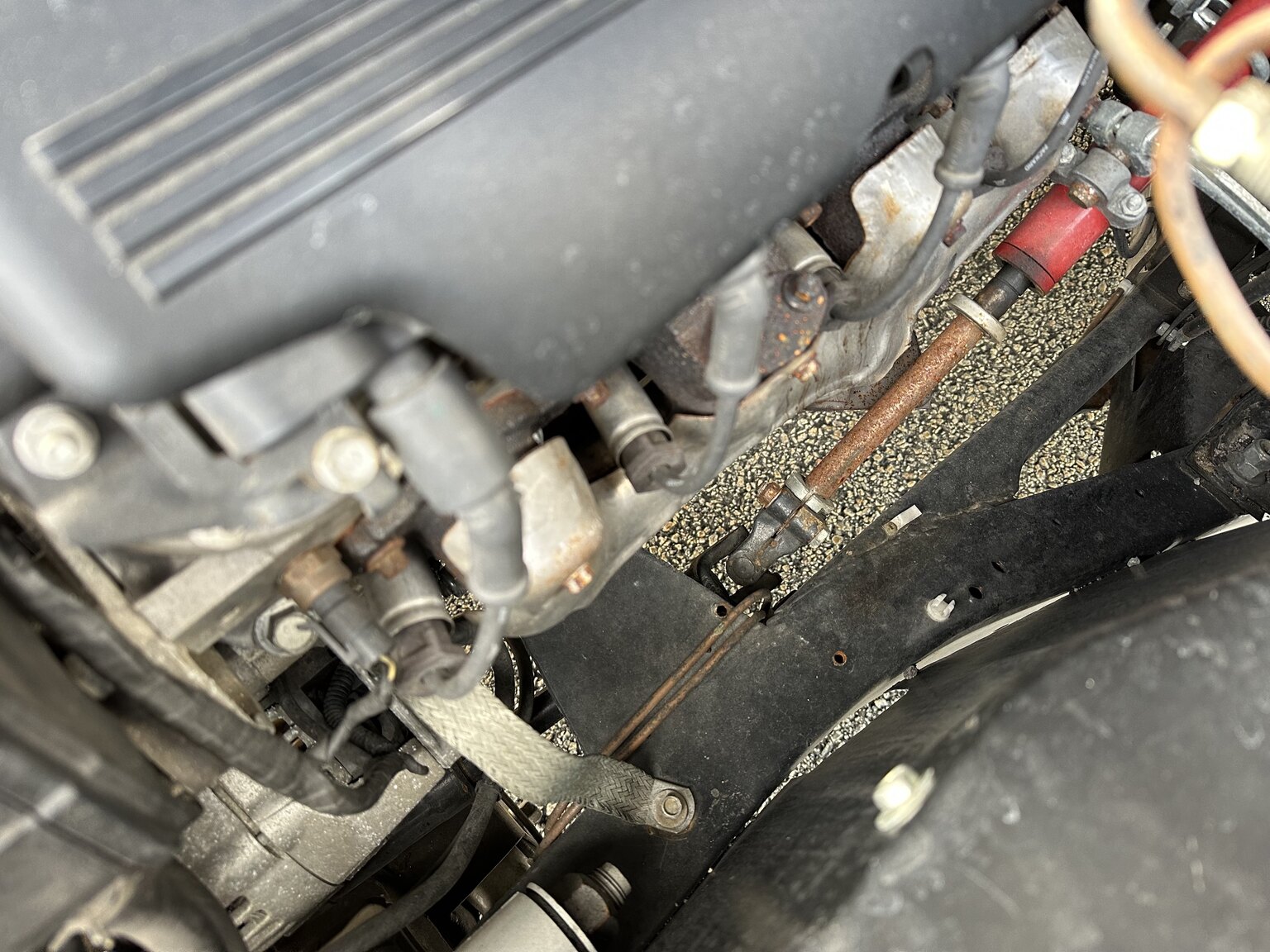 Image of 1948 Oldsmobile Dynamic 78 Club Sedan mechanics (11)