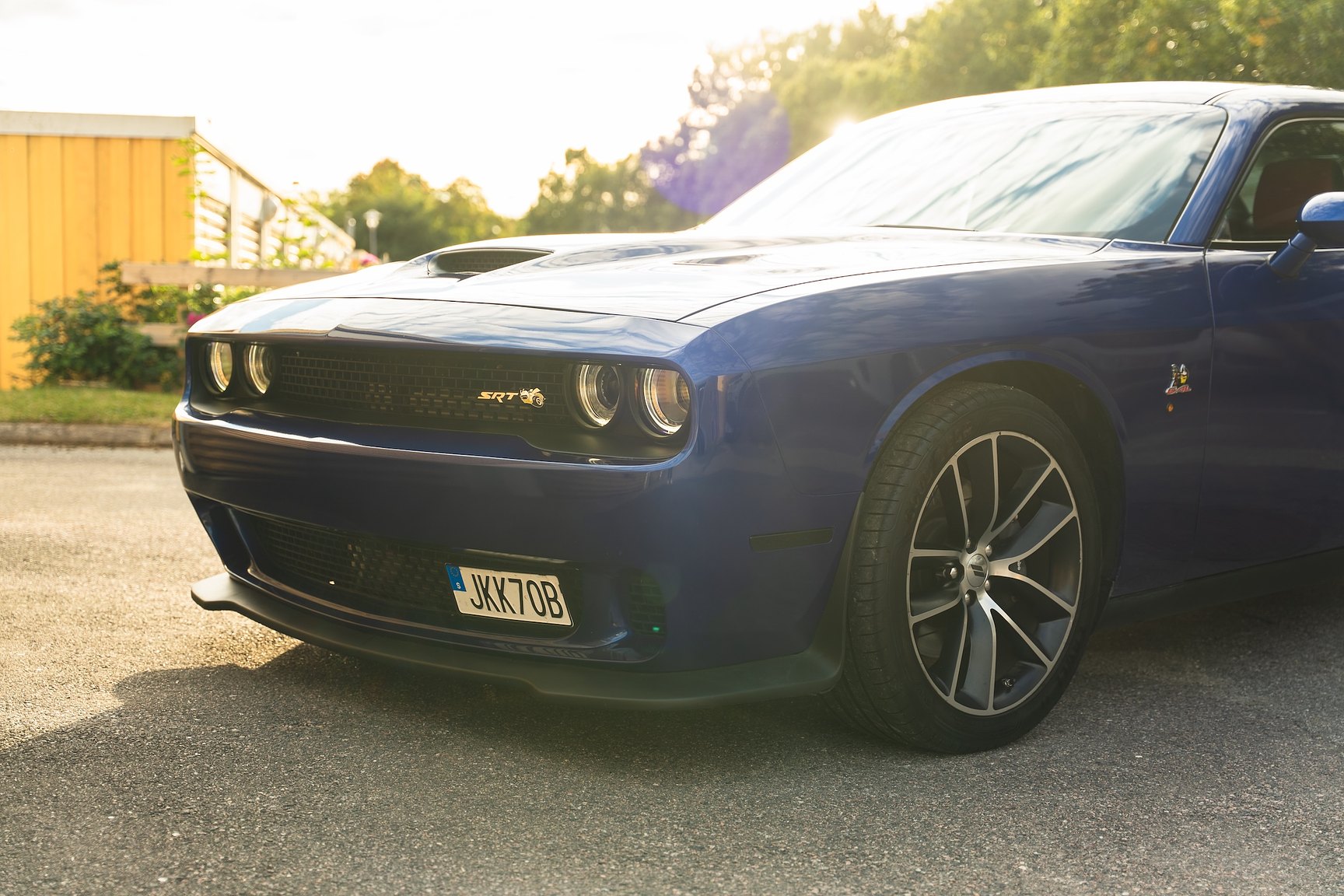 Exterior image of 2018 Dodge Challenger R/T 392