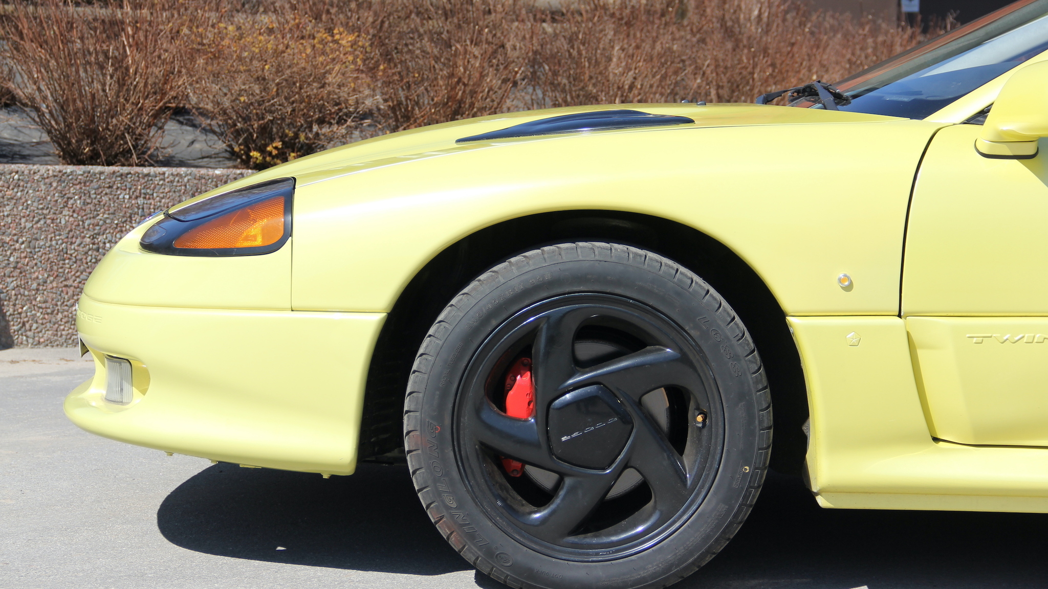 Exterior image of 1992 Dodge Stealth (39)