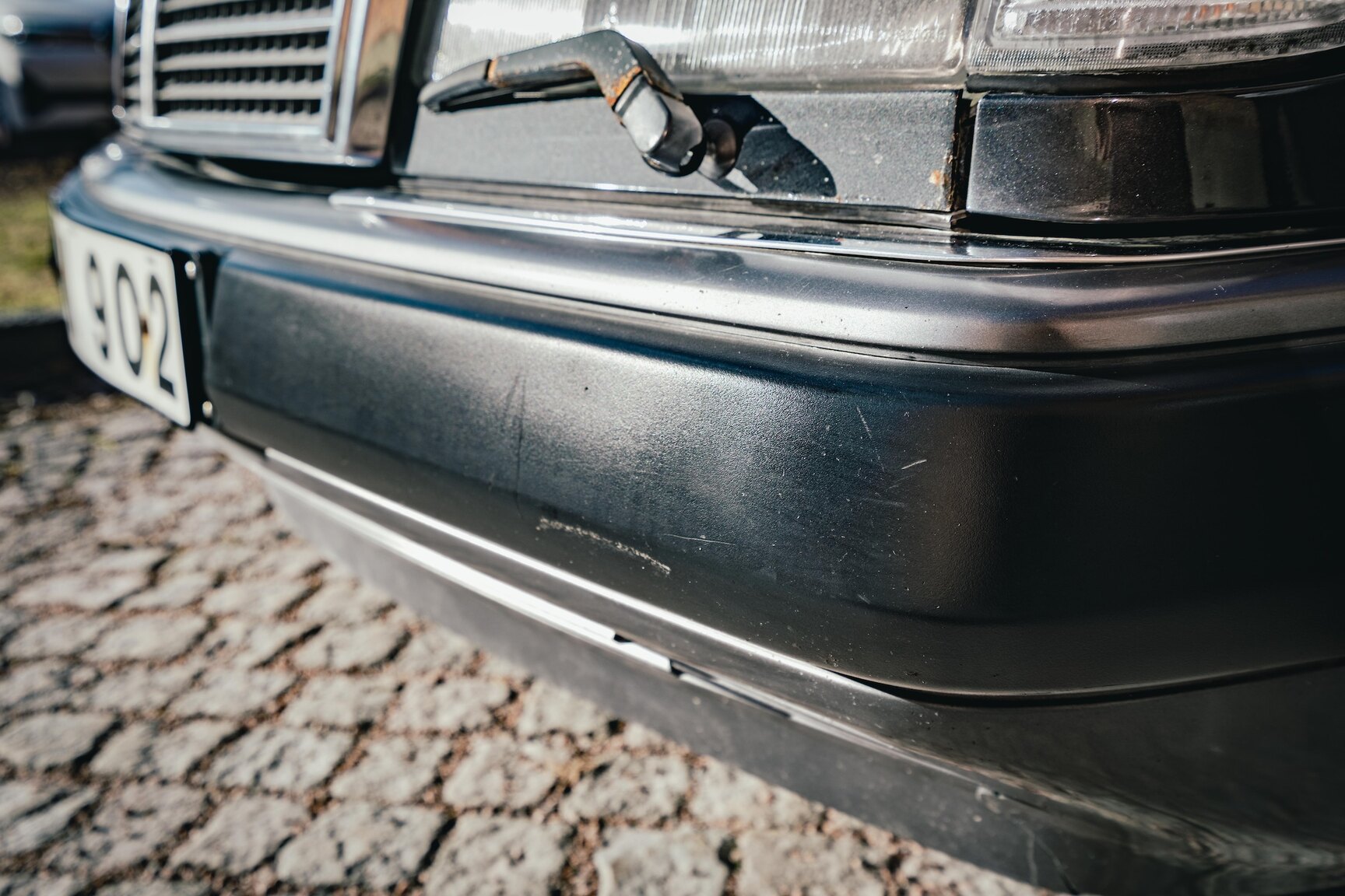 Aussenfoto 1991 Mercedes-Benz 300E-24 (20)