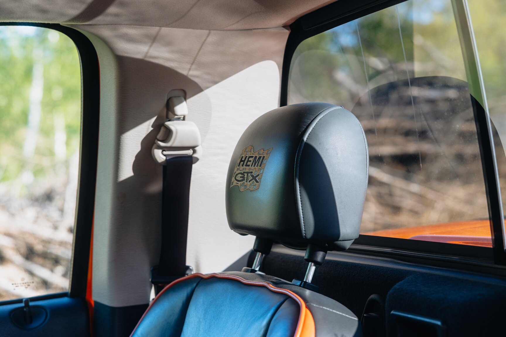 Interior image of 2004 Dodge Ram HEMI GTX 