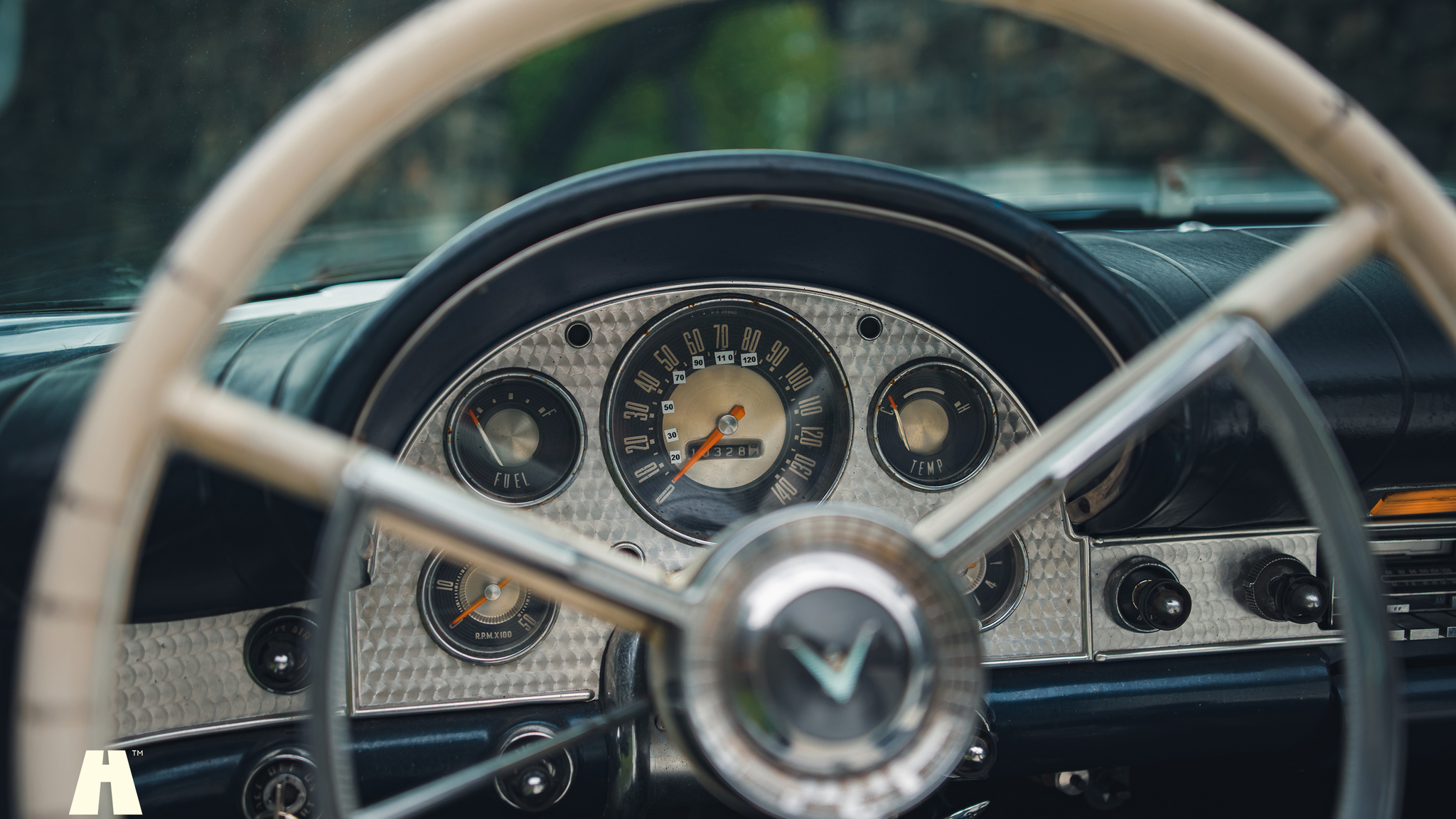 Interiörbild 1957 Ford Thunderbird D-Code