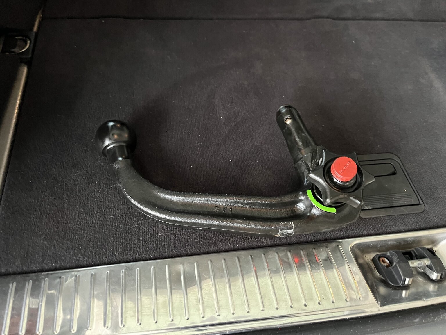 Innenraumfoto von 1999 Mercedes-Benz E320 T Automat