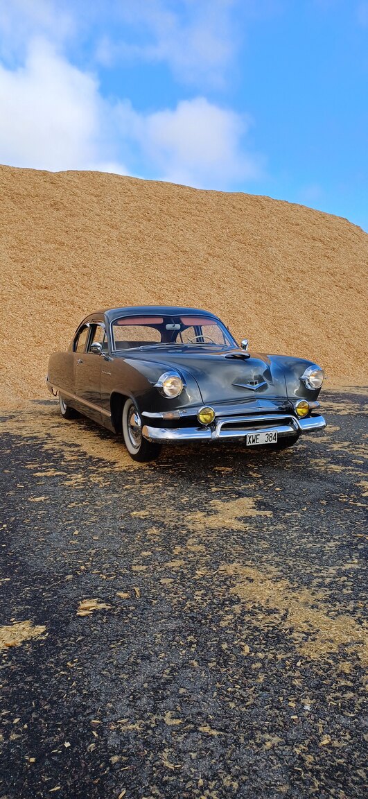 Aussenfoto 1953 Kaiser Deluxe Club 2-door