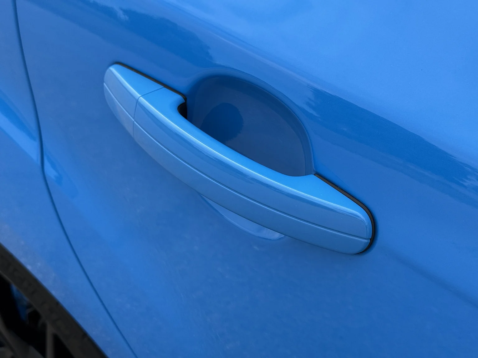 Exteriörbild på 2018 Ford Focus RS (41)