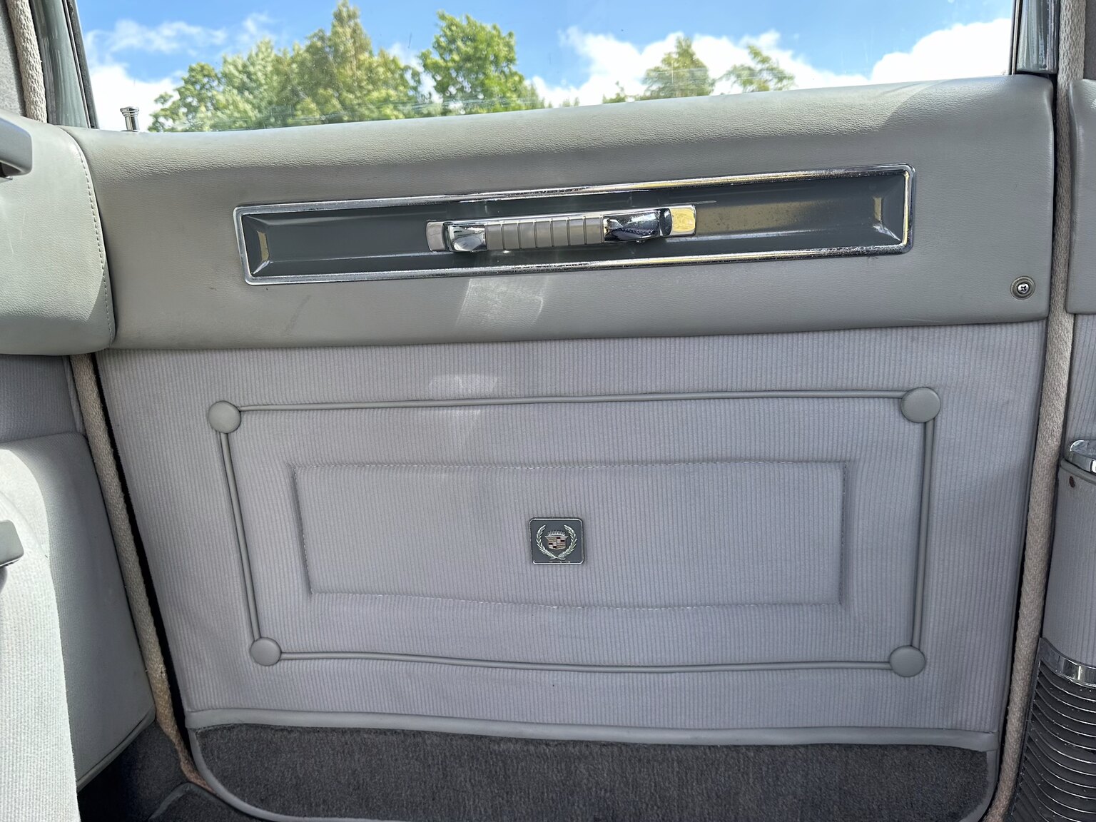 Innenraumfoto von 1964 Cadillac Fleetwood Seventy-Five Limousine (35)