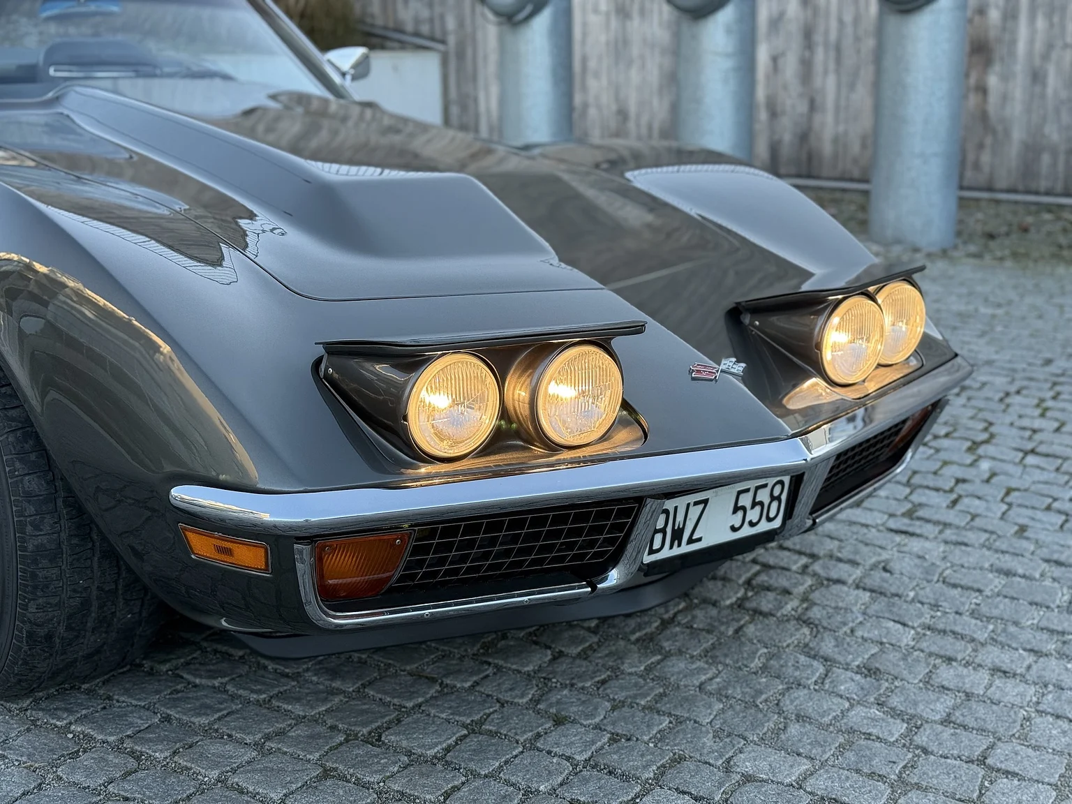 Aussenfoto 1971 Chevrolet Corvette Stingray Special 598 cui V8 795 hk (71)