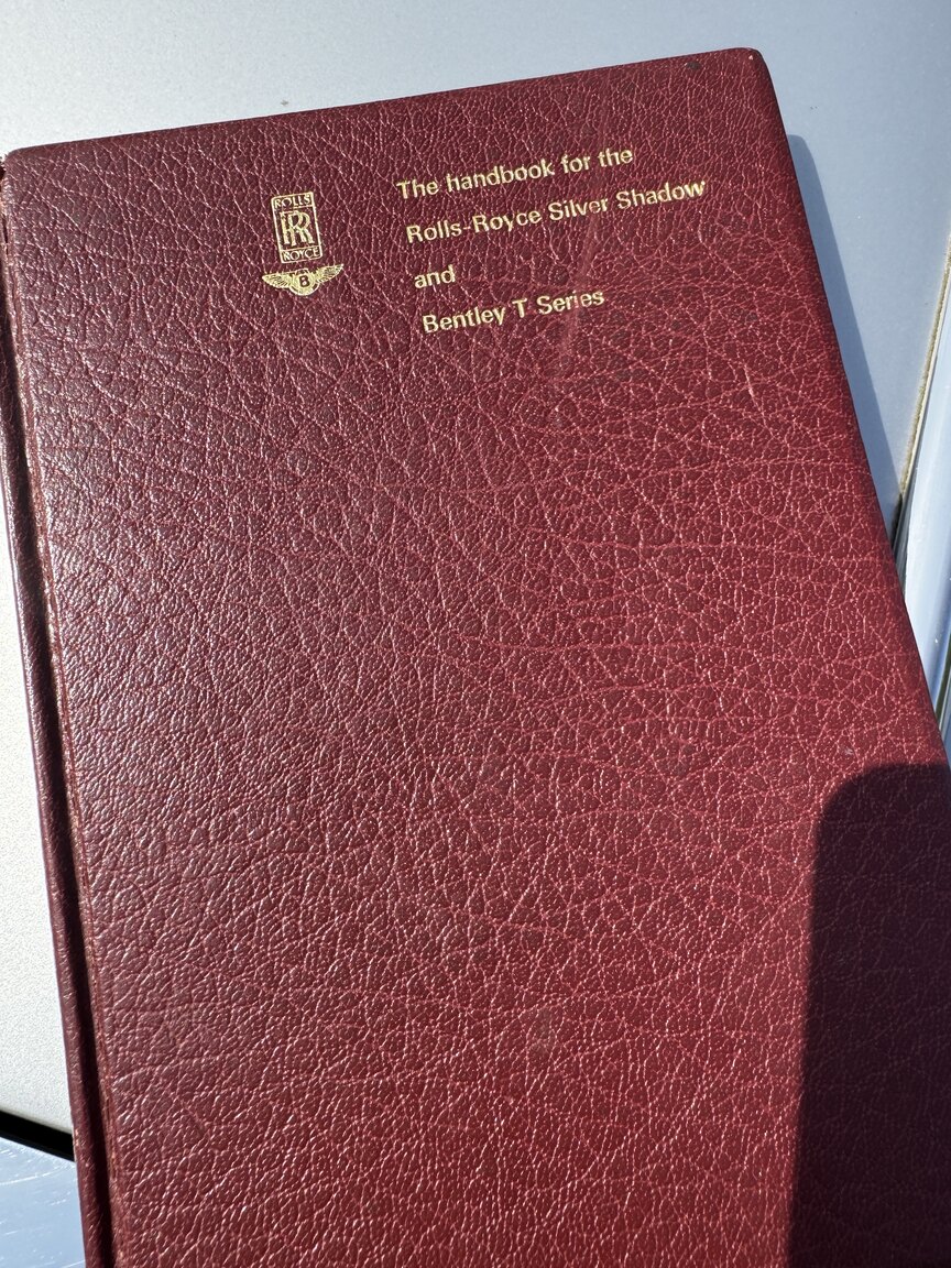 Documentation for 1976 Rolls-Royce Silver Shadow