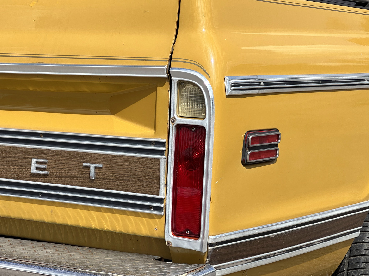 Exterior image of 1972 Chevrolet C10 Cheyenne (73)