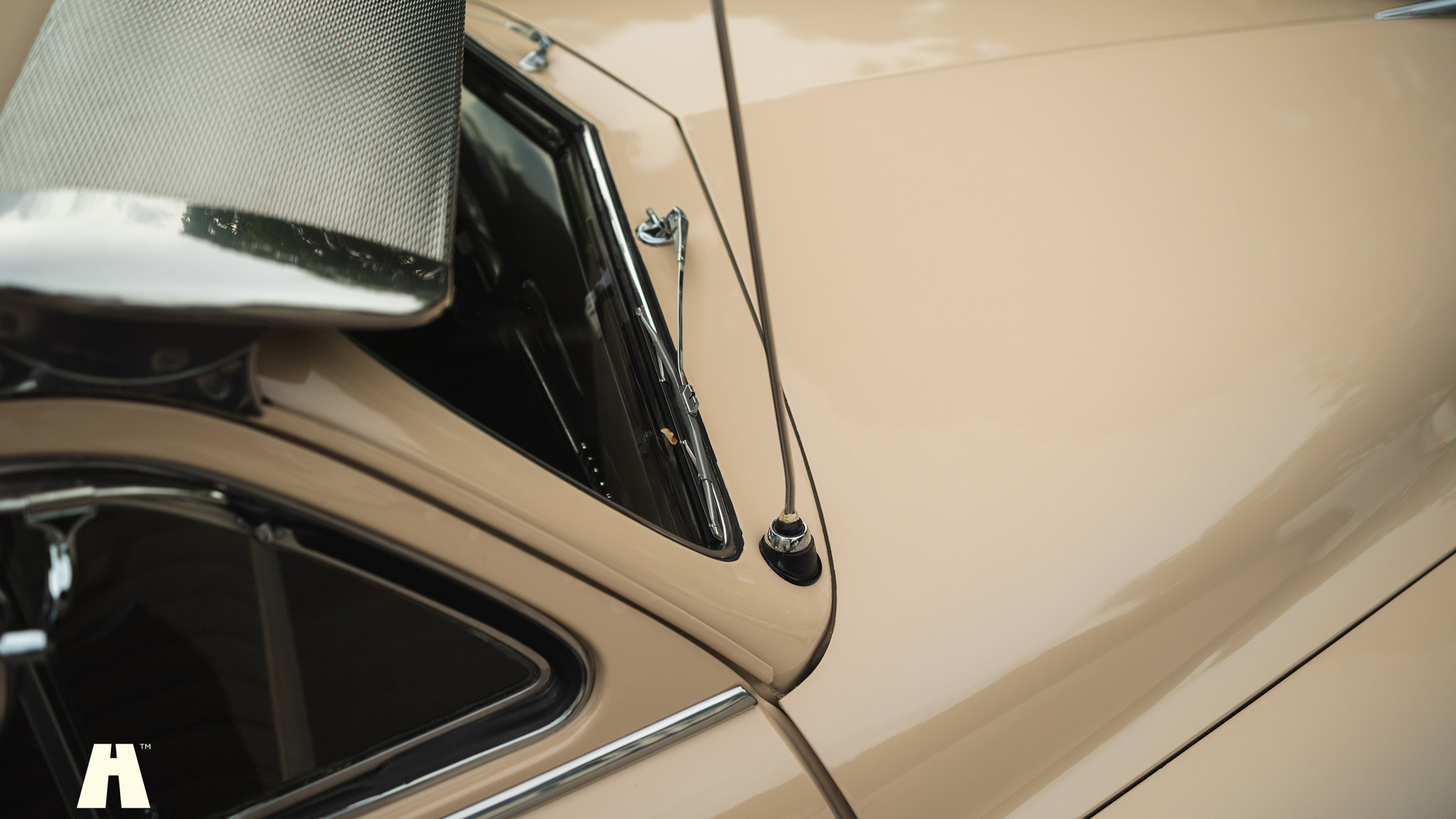 Exterior image of 1950 Mercury Eight Sport Sedan