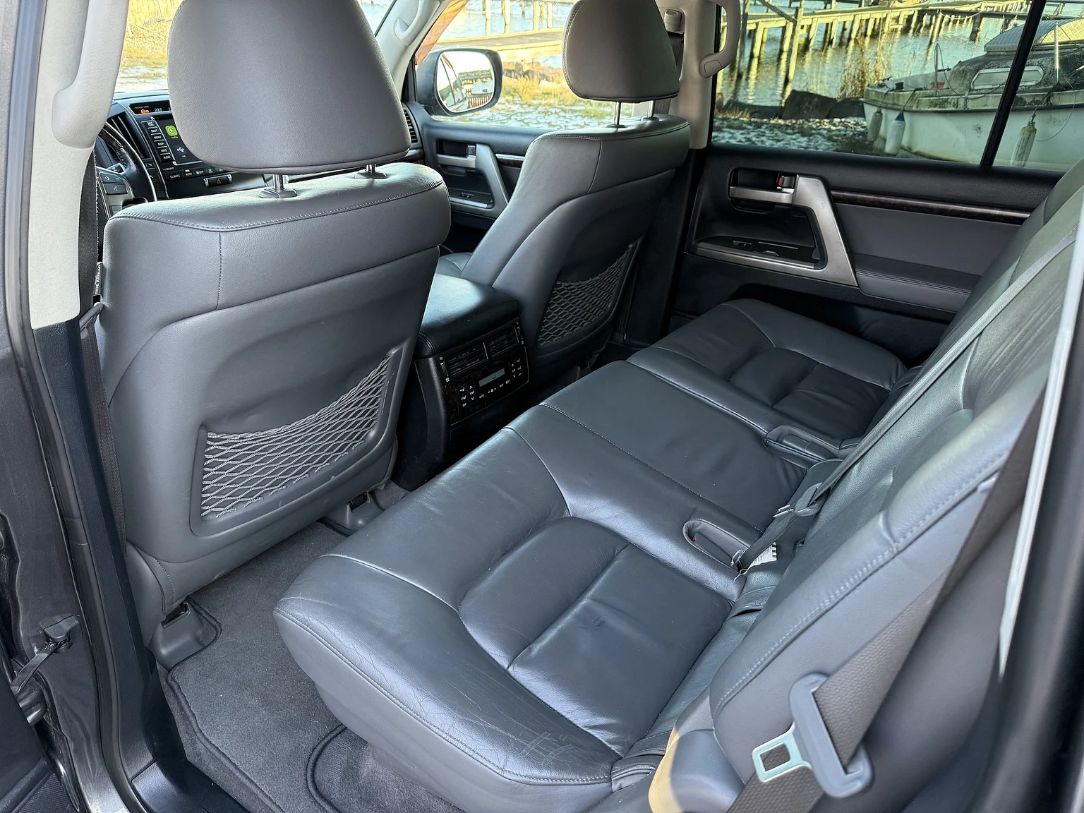 Innenraumfoto von 2008 Toyota Land Cruiser 200 Series 4.5 V8 (28)