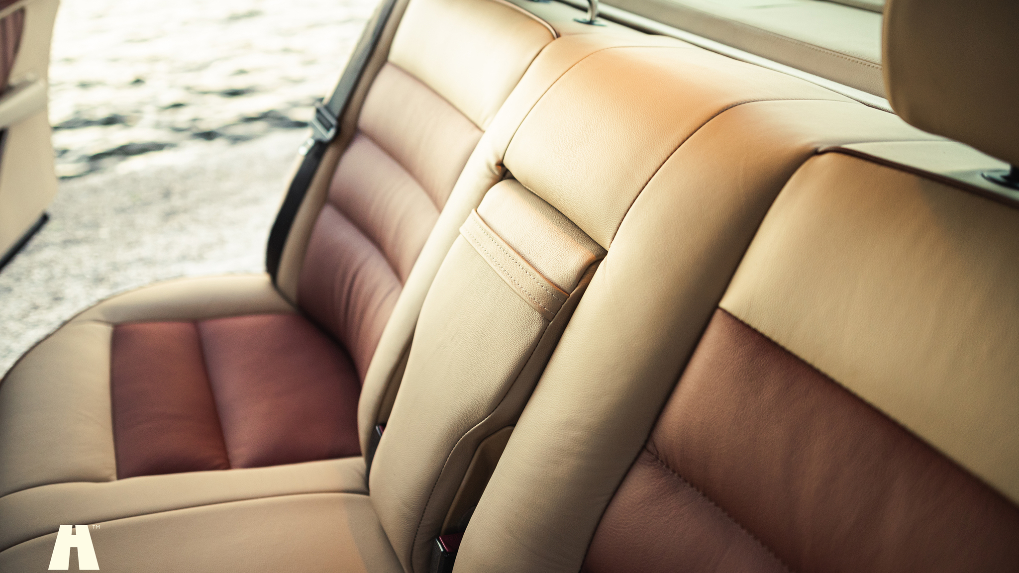 Innenraumfoto von 1991 Mercedes 1000 SEL TRASCO