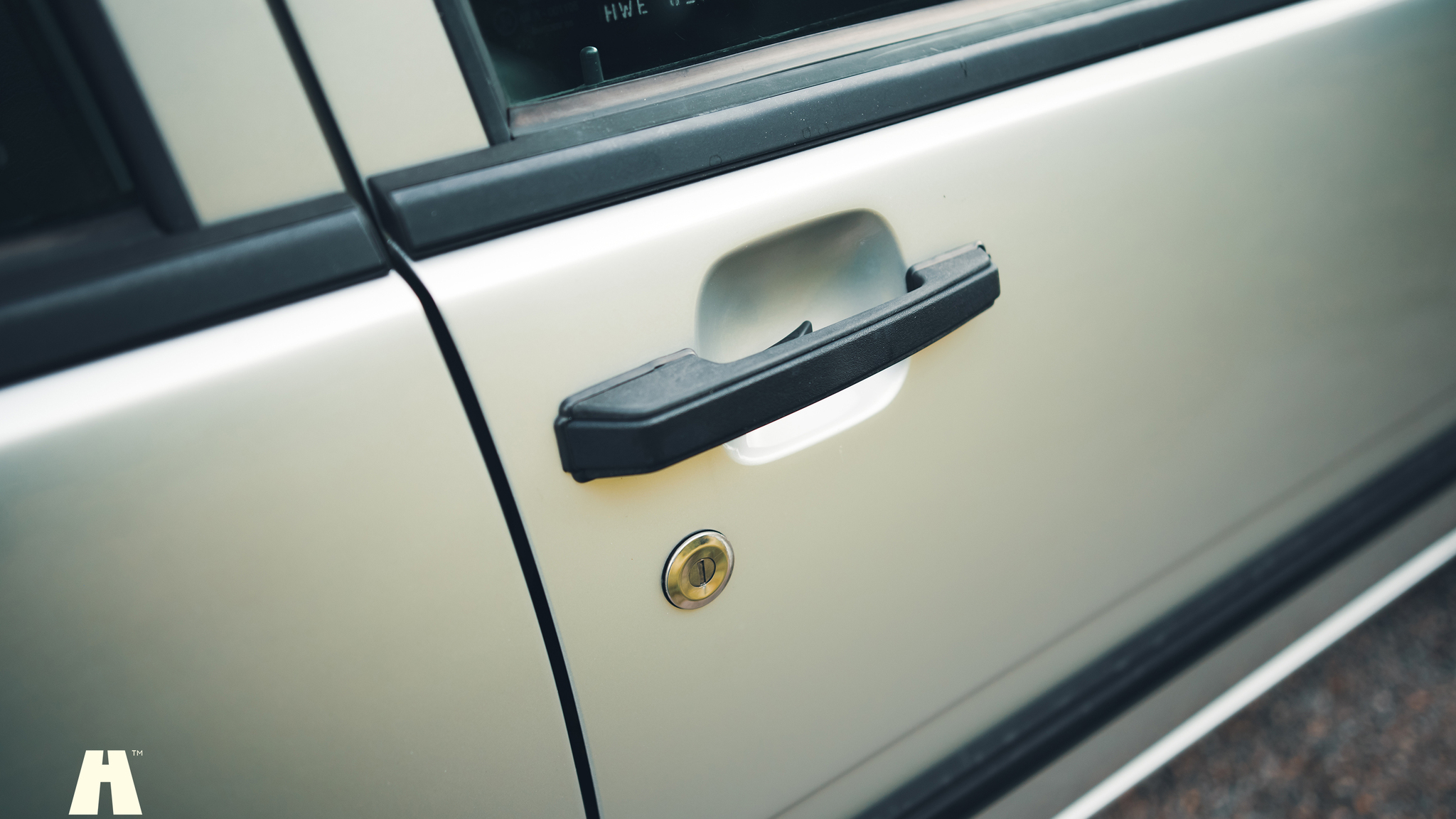 Exteriörbild på 1997 Volvo 945 