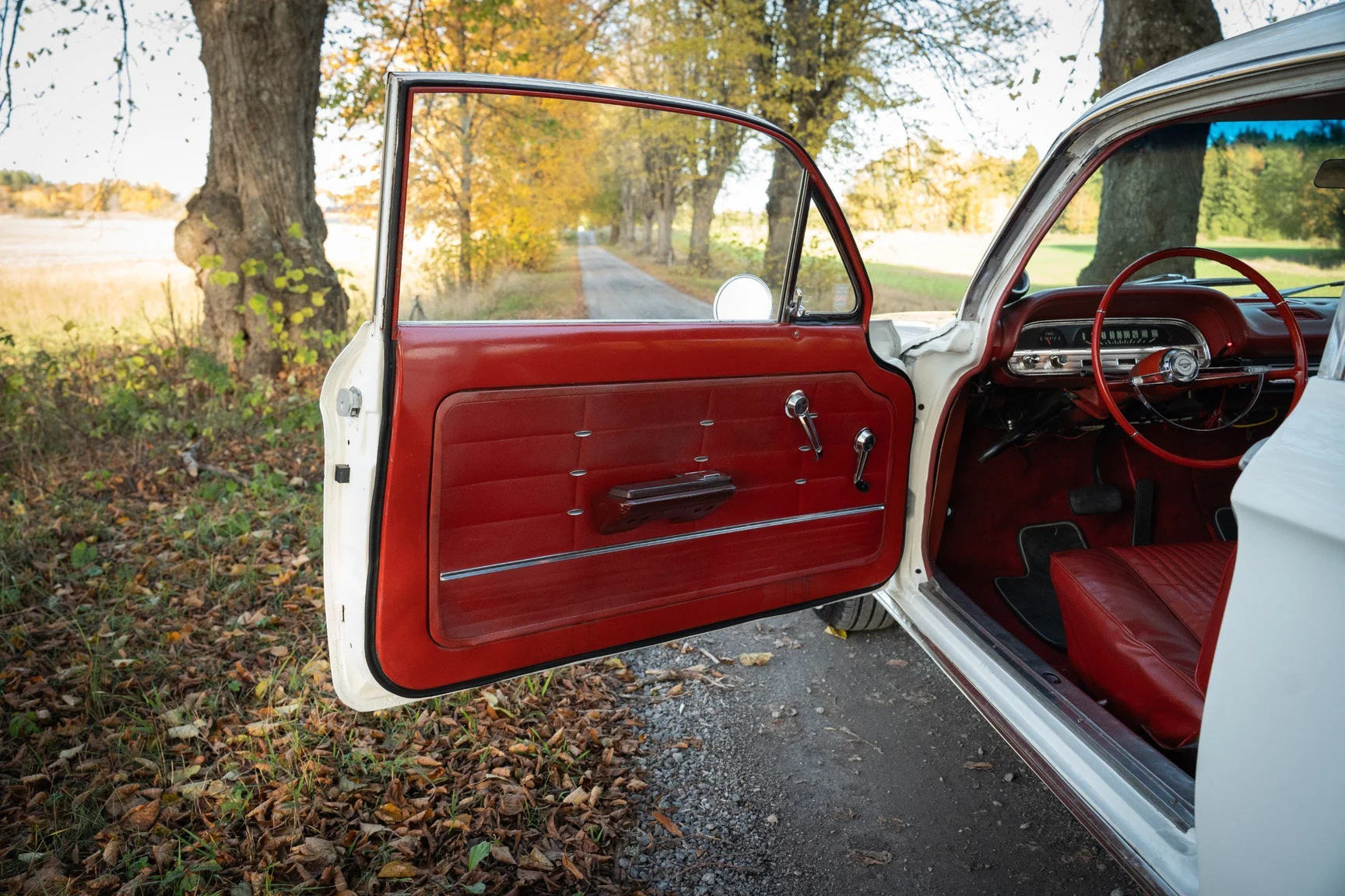 Interiörbild 1963 Chevrolet Corvair Club Coupé (1)
